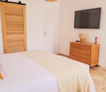Mansigne Bed & Breakfast | Chambres d'hôtes de La Vallée