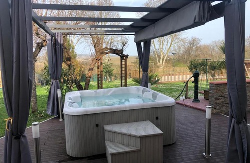 Auvillar Bed & Breakfast | Chambres d'Hôtes de Marchet