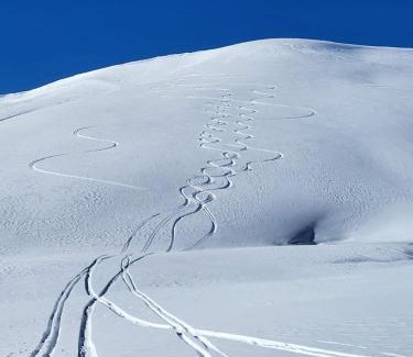 La Grave Cabin | Chambres d'hôtes de Montagne "les 3 Evéchés"
