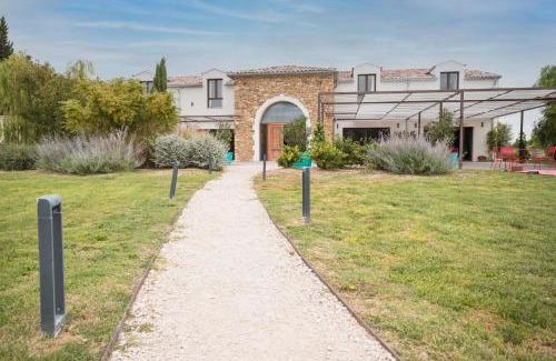 Courthezon Bed & Breakfast | Chambres d'hôtes - Domaine de Cristia