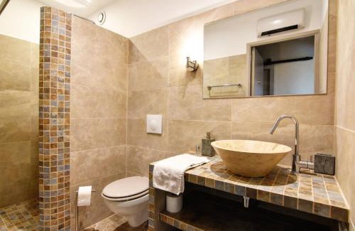 Le Taillan-Medoc Bed & Breakfast | Chambres d'hôtes Domaine de Ginouilhac