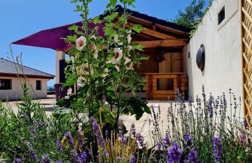 Servant Bed & Breakfast | Chambres d'hôtes La Ganivelle