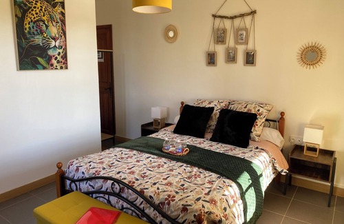 Flayosc Bed & Breakfast | Chambres d'hôtes la Joséline Josephine room Breakfast included