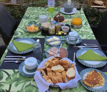 Puget Bed & Breakfast | Chambres D'hôtes Le Mas Aux Arômes