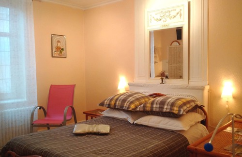 Aydoilles House | Chambres d'hôtes Le Prieuré