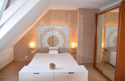 Champguyon House | Chambres d’Hôtes Les Rougemonts
