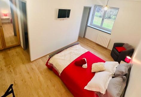 Amplepuis Bed & Breakfast | Chambres d'hôtes Les Vernayes