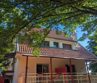 Longwy Bed & Breakfast | Chambres d'hotes la forêt