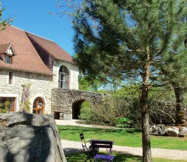 Espedaillac Bed & Breakfast | Chambres et Jardin de Pierres