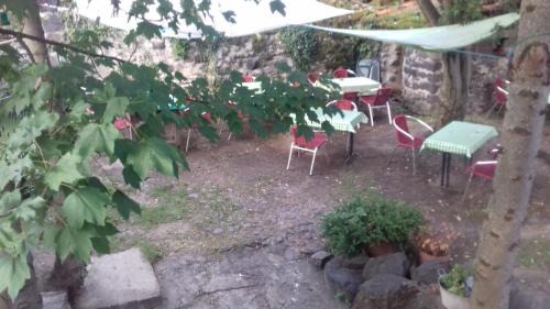 Le Monastier-sur-Gazeille Bed & Breakfast | Chambres d'hôtes du Rebemol