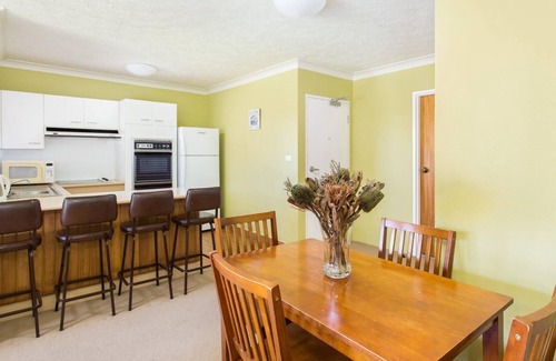 Tuncurry Apartment | Champagne Court 1 close to Bowling club and rockpool