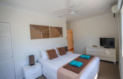 Arcadia Apartment | ChampagneFour