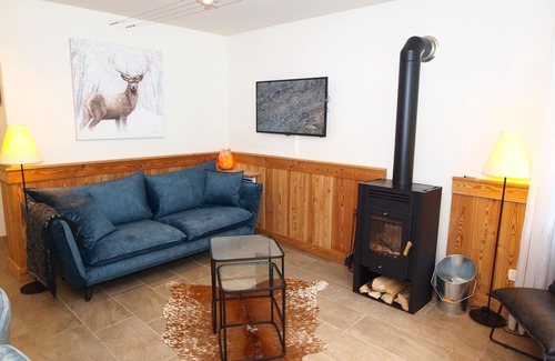 Champoluc Apartment | Champoluc centre next to ski lifts, 3 bedrooms , cosy log burner, Wifi, sleeps 6