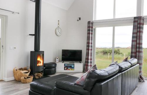 Aberdeen House | Chance Inn Lodge