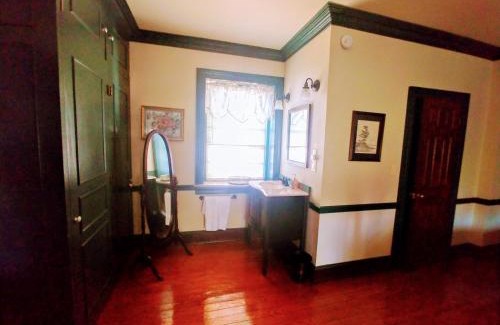 Snow Hill Bed & Breakfast | Chanceford Hall Bed & Breakfast