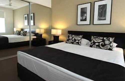 Varsity Lakes Apartment | Chancellor Lakeside