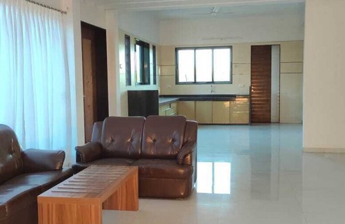 Navsari Hotel | Chandanvan Club & Resort