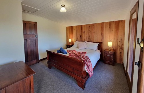 Neville Bed & Breakfast | Chandlers Rest