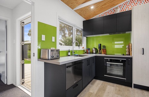 Whiritoa House | Changing Sands - Whiritoa Holiday Home