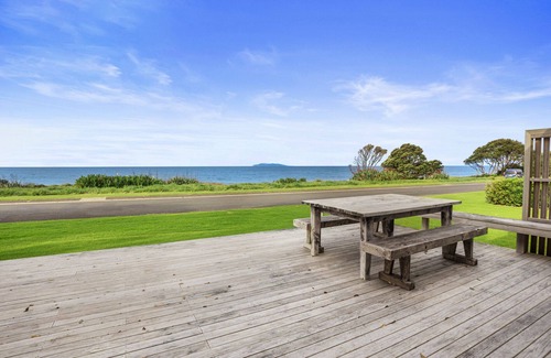 Whiritoa House | Changing Sands - Whiritoa Holiday Home