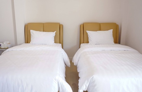 Phetchaburi Hotel | Chanmuang Resort