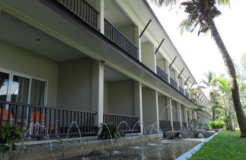 Khlong Khut Hotel | Chaolao Tosang Beach Hotel