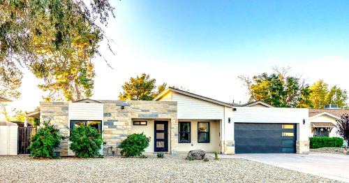 Park Scottsdale 18 House | Chaparral Dog Park & Lake, Heated Pool, Pets Allowed
