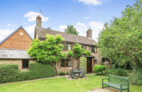 Winterborne Kingston House | Chapel Cottage