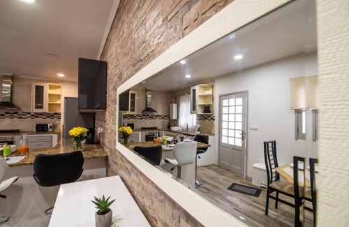 Capelas House | Chapel House