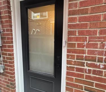 Woodbine Gardens Apartment | Chapman H