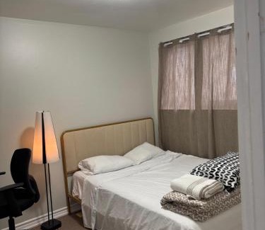 Woodbine Gardens Apartment | Chapman H