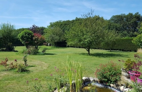 Sainte-Honorine-des-Pertes Cottage | Charming cottage near Omaha Beach