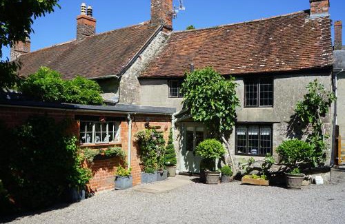 Shaftesbury House | Character 2 double bedroom cottage in Shaftesbury