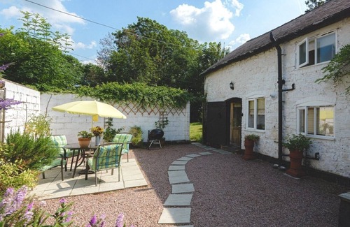 Llanymynech Cottage | CHARACTER COTTAGE ON THE BEAUTIFUL WELSH BORDER