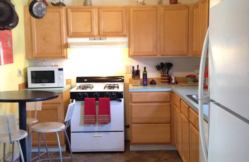 Puget House | Character Craftsman close to Whole Foods and Galbraith Mountain