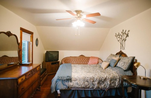 West Central Saskatchewan House | Character farmhouse set in beautiful countryside