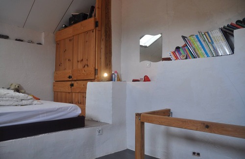 Bez-et-Esparon House | Character house on the cliff of Esparon