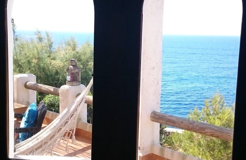 Portopetro Villa | Character house, great sea views. the sea at your feet.