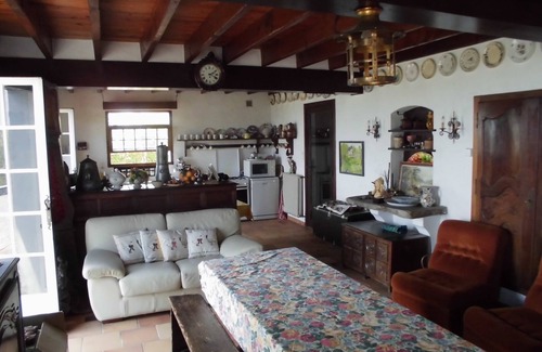 Aramits House | Character house with panoramic view of the mountains in a quiet serene