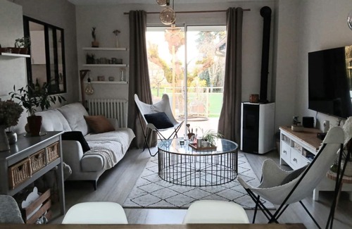 Bergerac House | Character house with swimming pool