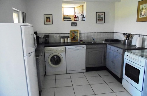 Pillac House | Characterful and Spacious 2 Bedroom Gite, Sleeps 4 with Dedicated Pool