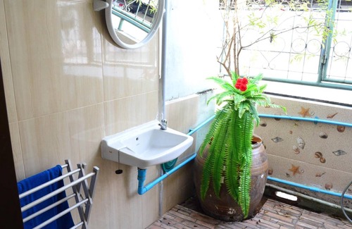 Arun Amarin House | Charan 41 Hostel