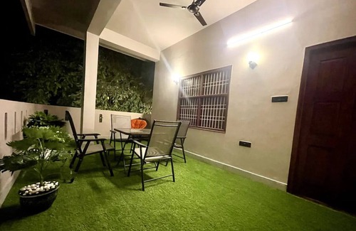 Varanasi House | Charan Niwas Homestay