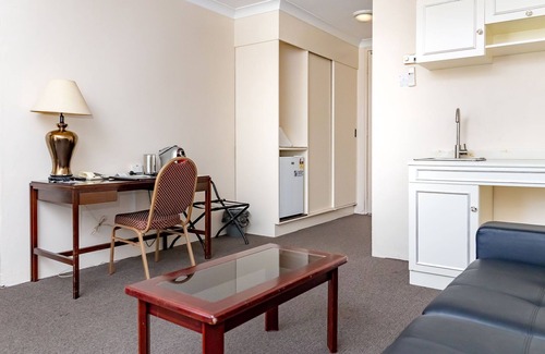 Singleton Hotel | Charbonnier Motor Inn