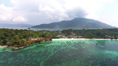 Satun Resort | Chareena Garden