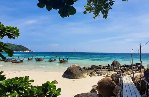 Satun Resort | Chareena Garden