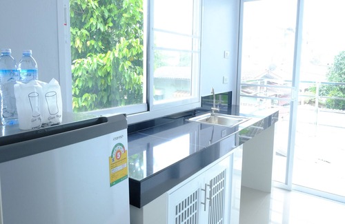 Noen Phra Hotel | Charisma Residence