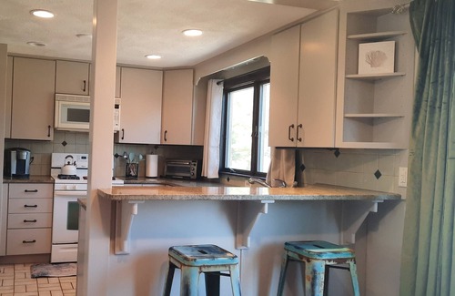 Charlestown House | Charlestown Beaches 5-bedroom house Seafood Rhythm and blues Festival