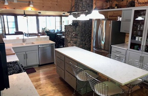 Charlevoix Cottage | Charlevoix Bell House- 5 br Lakefront Northwoods cottage with private beach