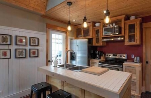 Saint Aime Des Lacs Ski Chalet | Charlevoix - Chalet Le Desbouleaux